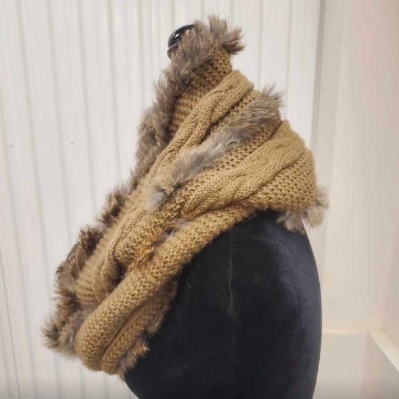 Rudsak scarf beige with rabbit fur one size - Picture 2 of 9